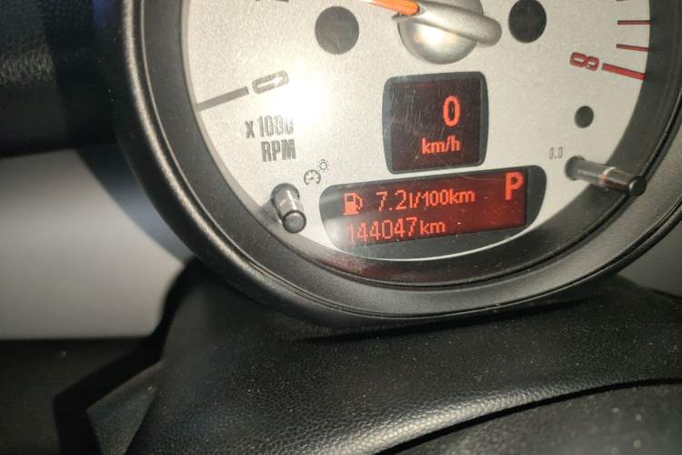 Used MINI 2011 1.6L ONE
