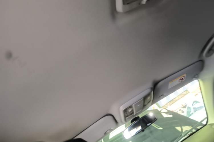 Used Haval H5 Classic 2013 ZhiZun Edition Green Silence 2.0T Manual 4x4 Progressive Model
