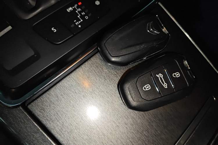 Used Citroen C6 2017 380THP Luxury Version