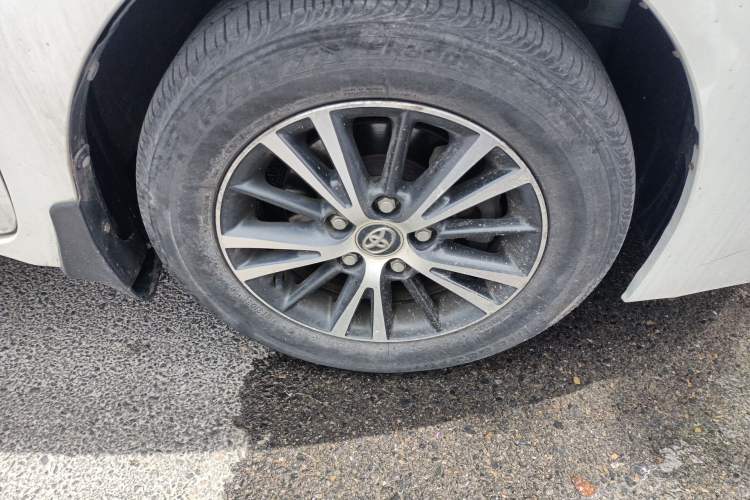 Used Toyota Levin 2014 1.6G CVT Elite Edition Right Front Wheel Hub