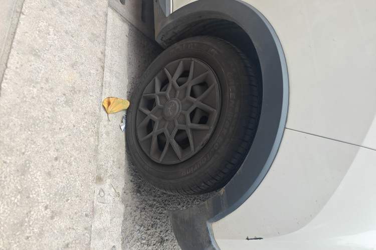 Used Wuling Hongguang MINIEV 2022 GAMEBOY 300km Play Edition Lithium Iron Phosphate
