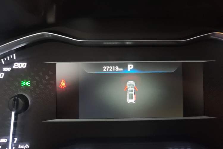 Used SAIC MAXUS G20 2023 Facelifted ES 2.0T Gasoline Automatic Value Edition