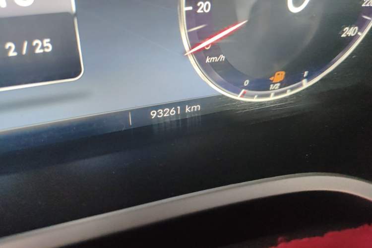 Used BAIC Off-Road BJ40 2019 2.3T Automatic Four-Wheel Drive Urban Hunter Edition Premium Model China VI Emission Standard