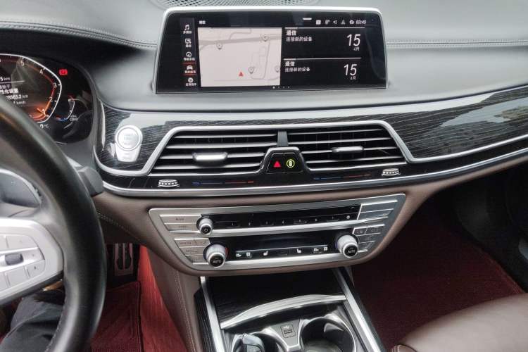 Used BMW 7 Series 2021 730Li M Sport Package Audio And AC Panel