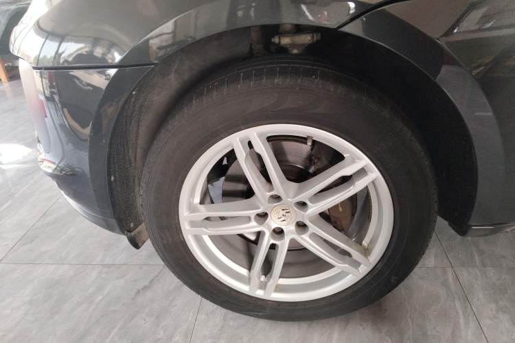 Used Porsche Macan 2018 Macan 2.0T