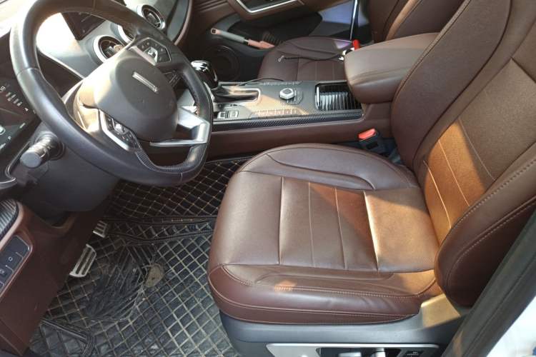 Used Wey VV5 2017 2.0T Flagship Edition
