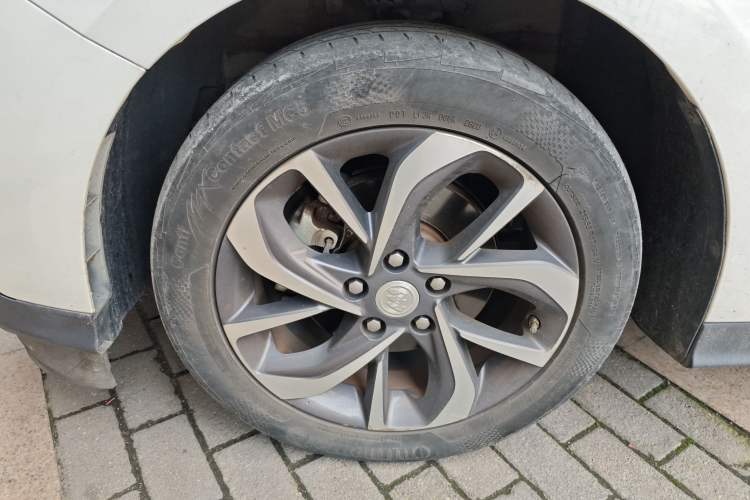 Used Buick Velite 6 2020 Connected Smart Enjoyment PLUS Exterior 4