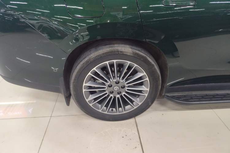 Used Leapmotor C16 2024 Range-Extended 200 Luxury Edition