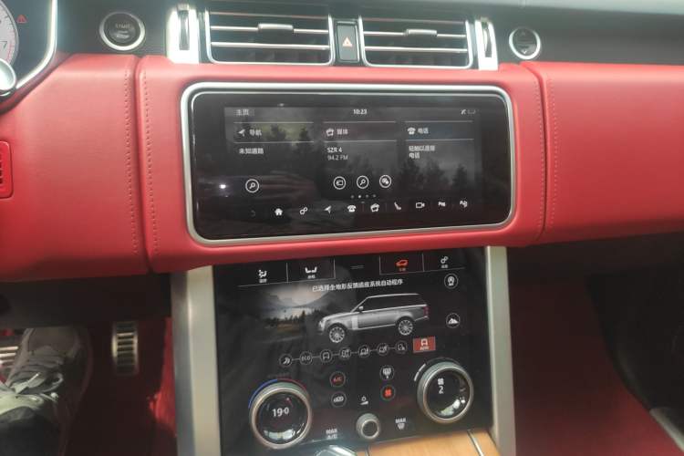 Used Land Rover Range 2020 3.0 L6 Prestige Extended-Length Version Audio And AC Panel