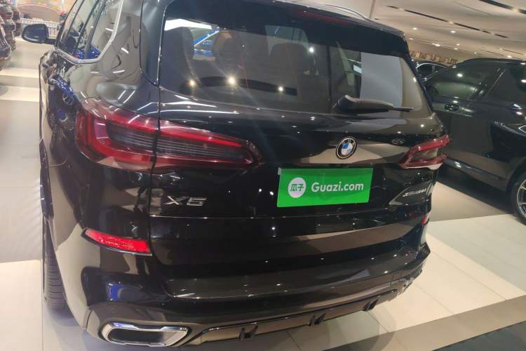 Used BMW X5 2022 Restyled xDrive 40Li M Sport Package
