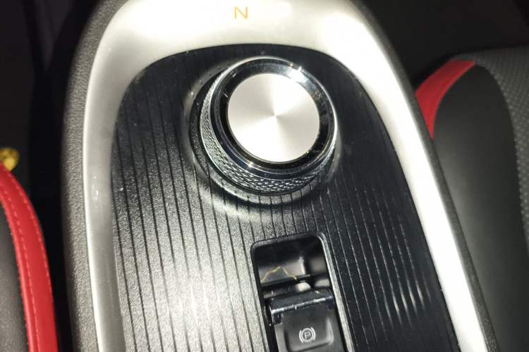 Used ORA Good Cat GT 2022 Mulan Edition 401 km Standard Range
