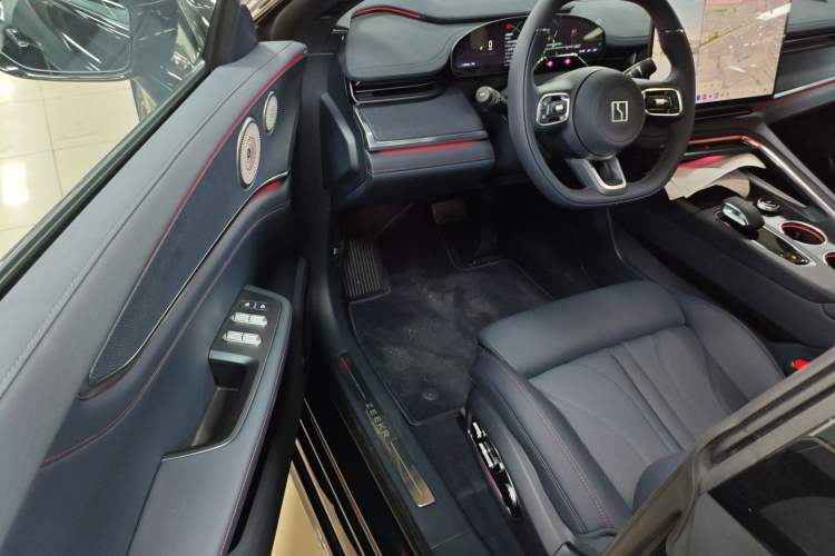 Used Zeekr 001 2026 Model 103° Rear-Drive Max Version Driver Seat