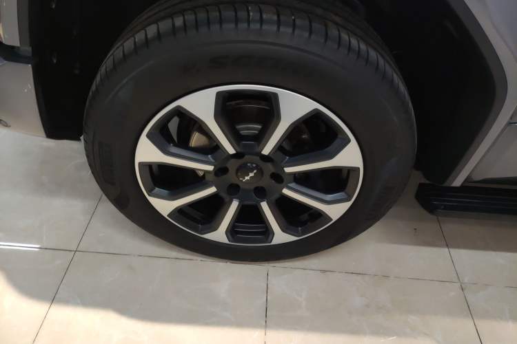 Used Formula Leopard 5 2025 Cloud Ride Laser-based Kunpeng Intelligent Driving Edition