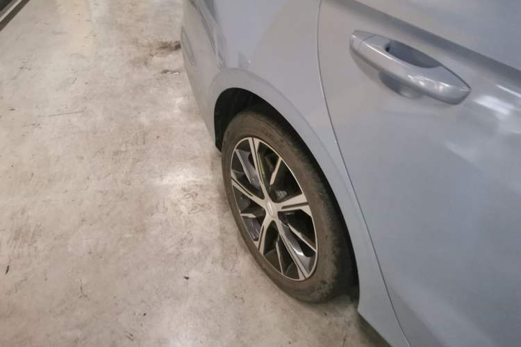 Used Geely Auto Emgrand 2023 4th Generation Champion Edition 1.5L CVT Prestige Model
