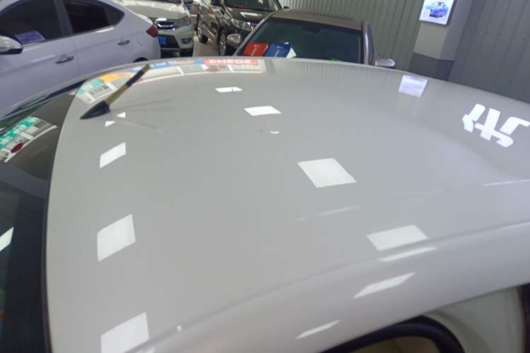 Used Ford Escort 2015 1.5L Manual Comfort Model Roof