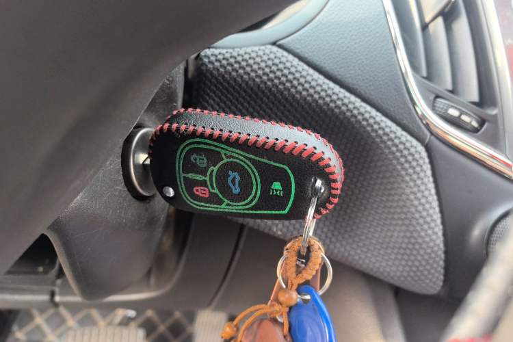 Used Chevrolet Cruze 2018 320 Automatic Pioneer Sunroof Edition Vehicle Key