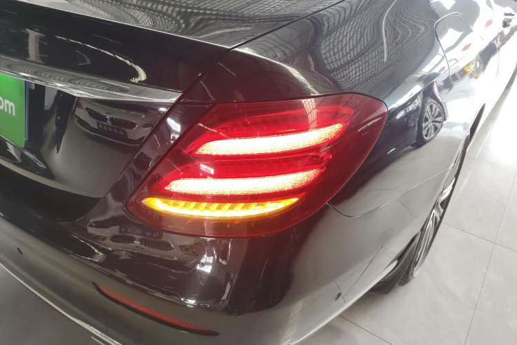 Used Mercedes-Benz E-Class 2016 E 300 L Luxury Model
