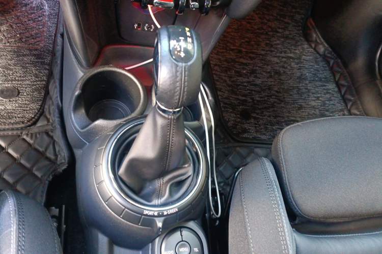 Used MINI MINI 2015 1.5T COOPER Fun Five-Door Edition