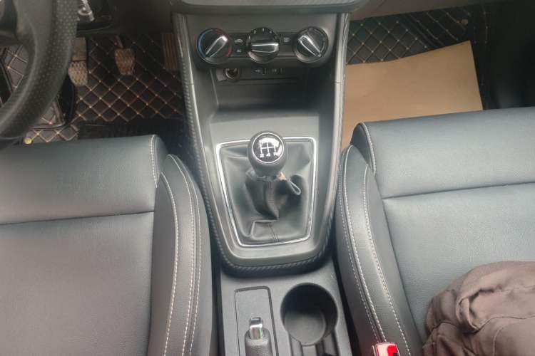 Used MG ZS 2018 1.5L Manual Elite Edition China V standard