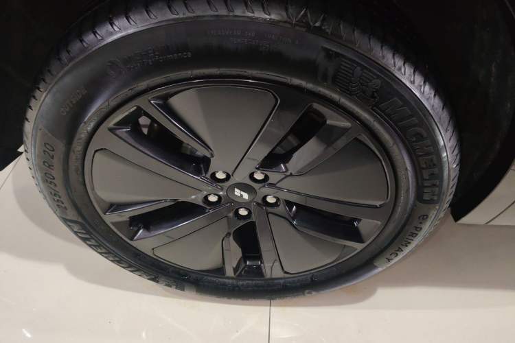 Used Li Auto L7 2024 Pro Model Right Rear Wheel Hub