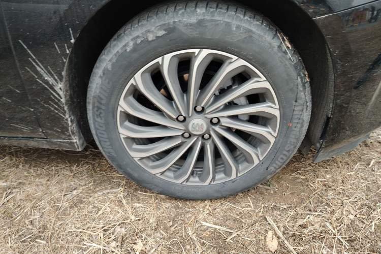 Used Buick LaCrosse 2023 28T Prestige Edition