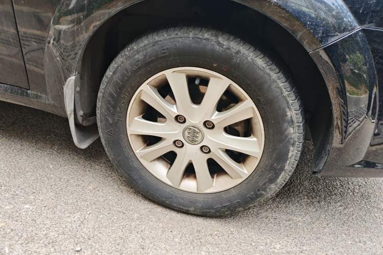 Used Buick Excelle 2013 1.5L Manual Classic Model