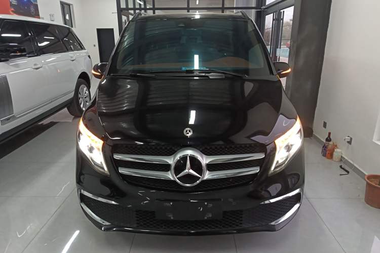 Used Mercedes-Benz V-Class 2020 V 260 Avantgarde Edition