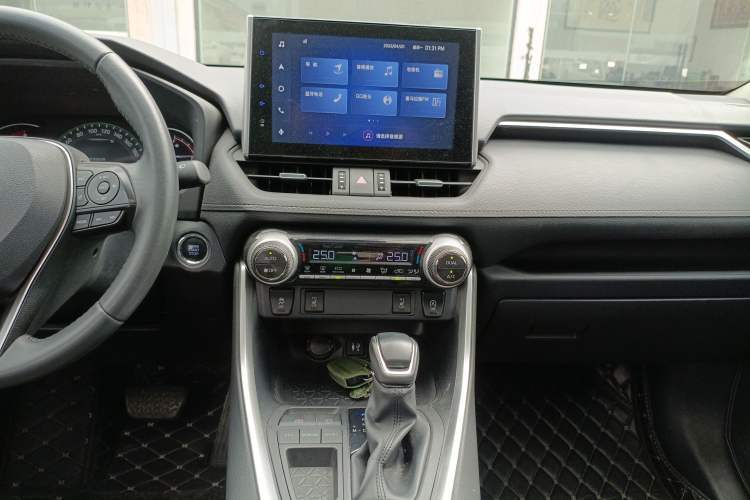 Used Toyota RAV4 2022 2.0L CVT Two-Wheel Drive Fashion Plus Edition