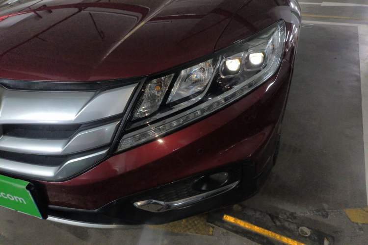 Used Honda Crosstour 2014 2.4L Luxury Edition Left Front Headlight
