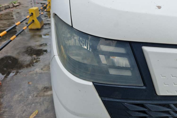 Used Foton Skyworth EV6 2023 Fast-Charging Version

