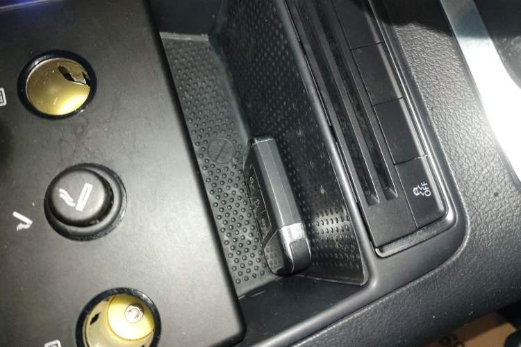 Used Volkswagen Tiguan L 2015 1.8TSI Automatic Two-Wheel Drive Trend Edition
