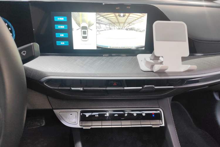 Used Changan Eado 2023 Changan Edition PLUS Blue Whale NE 1.4T GDI DCT Prestige Version