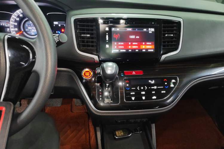 Used Honda Odyssey 2018 2.4L Luxury Edition
