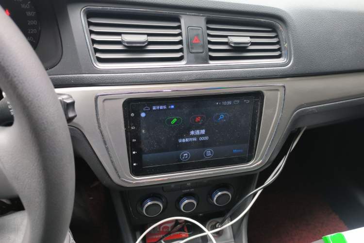 Used Volkswagen Lavida 2015 1.6L Manual Fashion Edition