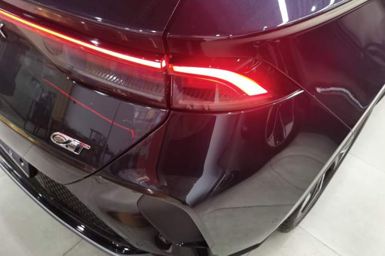 Used ARCFOX Alpha T 2023 688E+ Forest Edition 160kW Right Rear Taillight