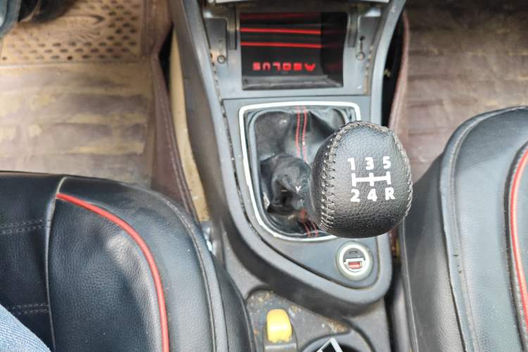 Used Dongfeng Aeolus S30 2012 1.6L Manual Zunya Model CNG