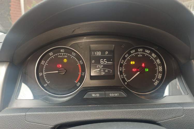 Used Skoda Rapid Spaceback 2016 1.6L Automatic Chuanxing Edition
