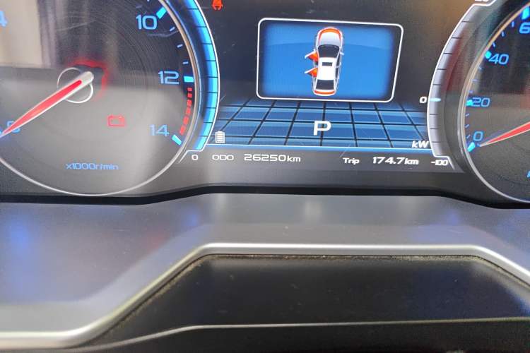 Used Geely Auto Emgrand New Energy 2016 EV Elite Model Odometer Close Up