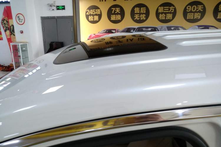 Used JAC Refine RF8 PHEV 2024 Zhiling Edition 1.5T 150KM Prestige Model – Lithium Iron Phosphate Roof