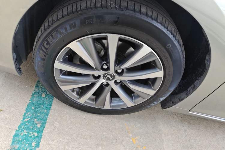 Used Lexus ES 2020 200 Excellence Edition
