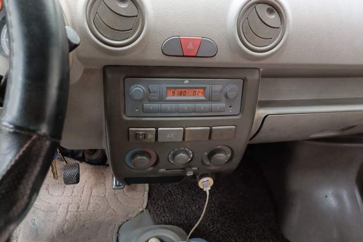 Used Lifan Auto Fengshun 2011 1.0L Comfort Version LF465Q5