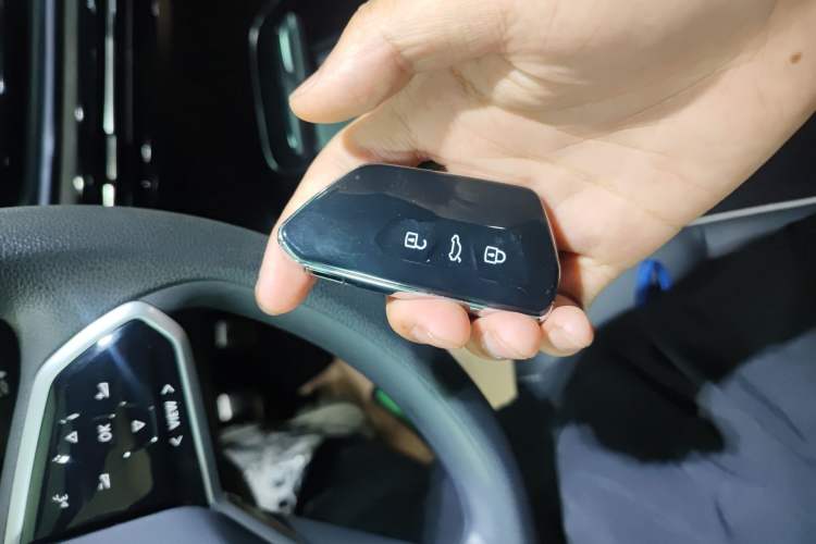 Used Volkswagen ID.4 X 2021 Pure+ Long-Range Edition Interior 1