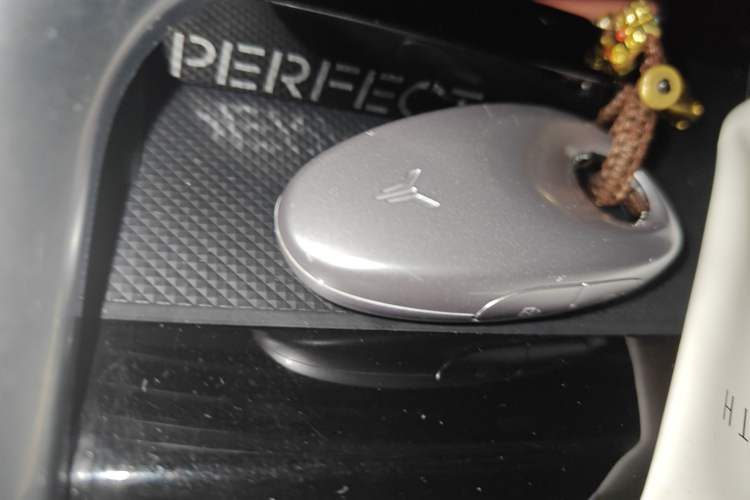 Used VOYAH FREE 2021 Four-Wheel Drive Extended-Range First Edition Commemorative Edition Exclusive Luxury Package
