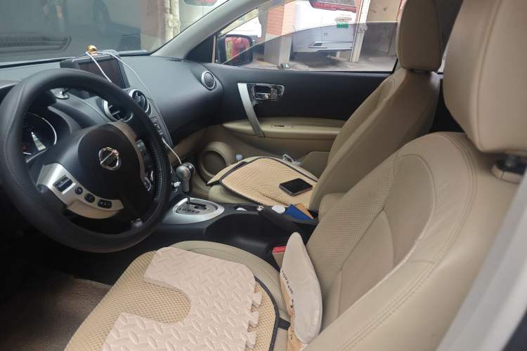 Used Nissan Qashqai 2011 2.0 XV Lea CVT 2WD
