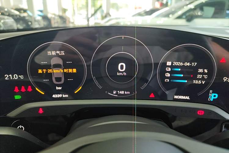 Used Porsche Taycan 2022-Year Updated Taycan Instrument Cluster