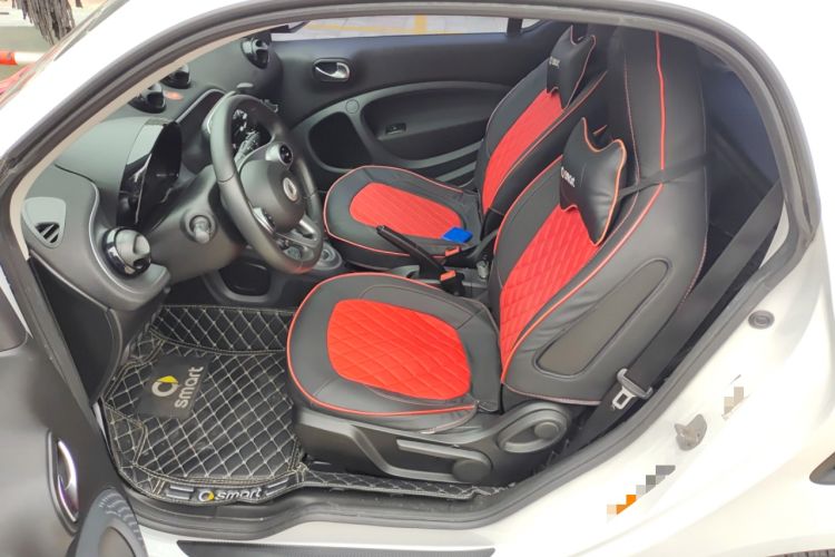 Used smart fortwo 2018 1.0L 52kW Hardtop Passion Edition China V Standard
