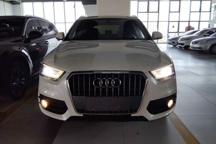 Used Audi Q3 2015 30 TFSI Ambition Edition