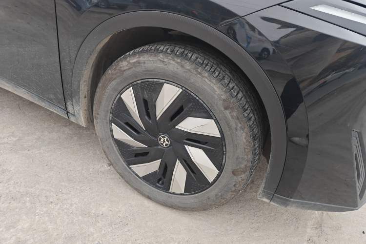 Used Venucia V DD-i 2023 110 km iE Version