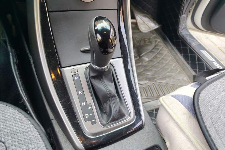 Used Hyundai Elantra (5th Generation / Langdong) 2012 1.6L Automatic Leading Model Gear Lever