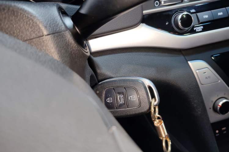 Used Hyundai Elantra (6th Generation / Lingdong) 2016 1.6L Automatic ZhiXuan – Elite Version Vehicle Key